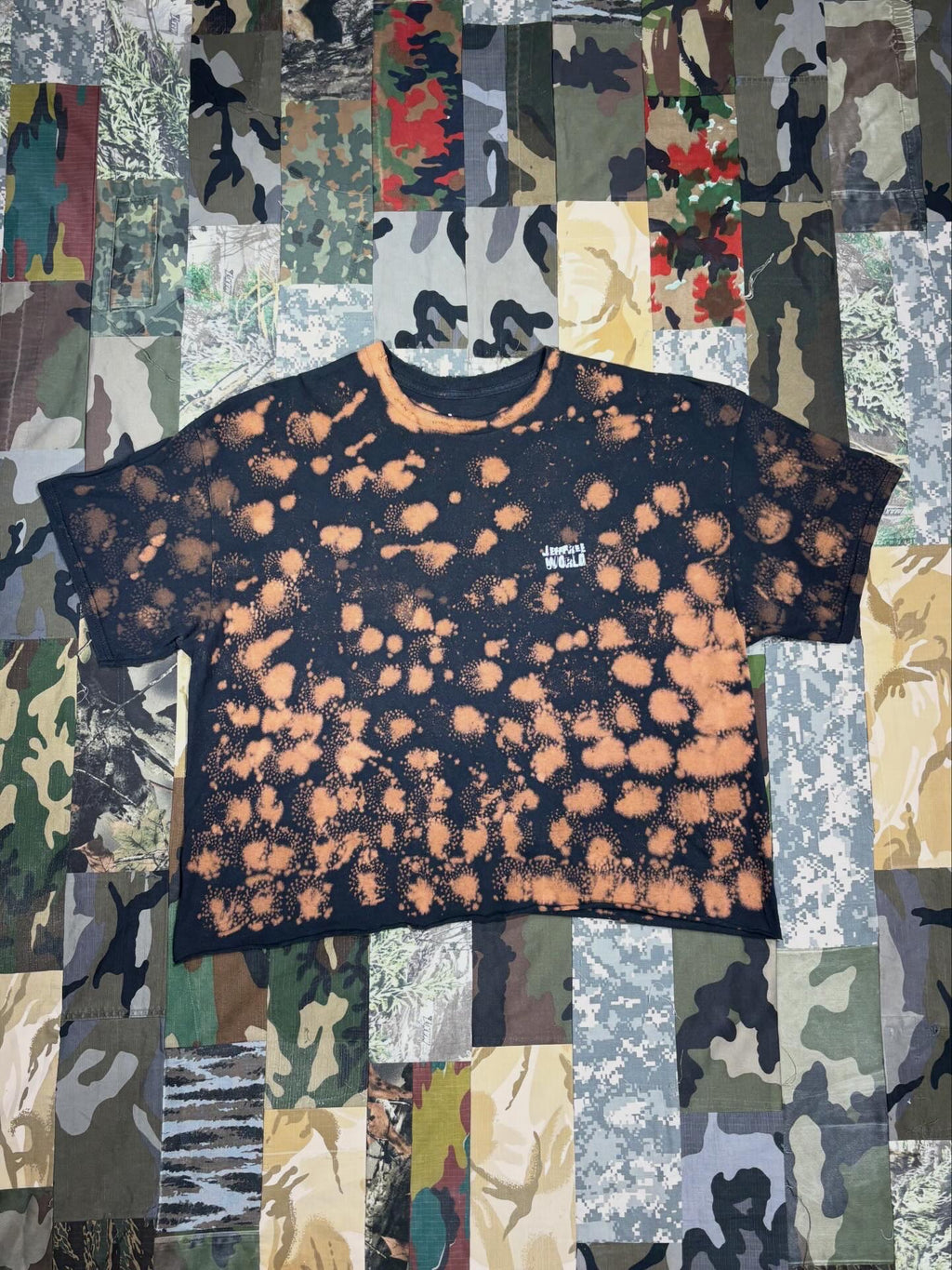 BLEACHED STAFF TEE