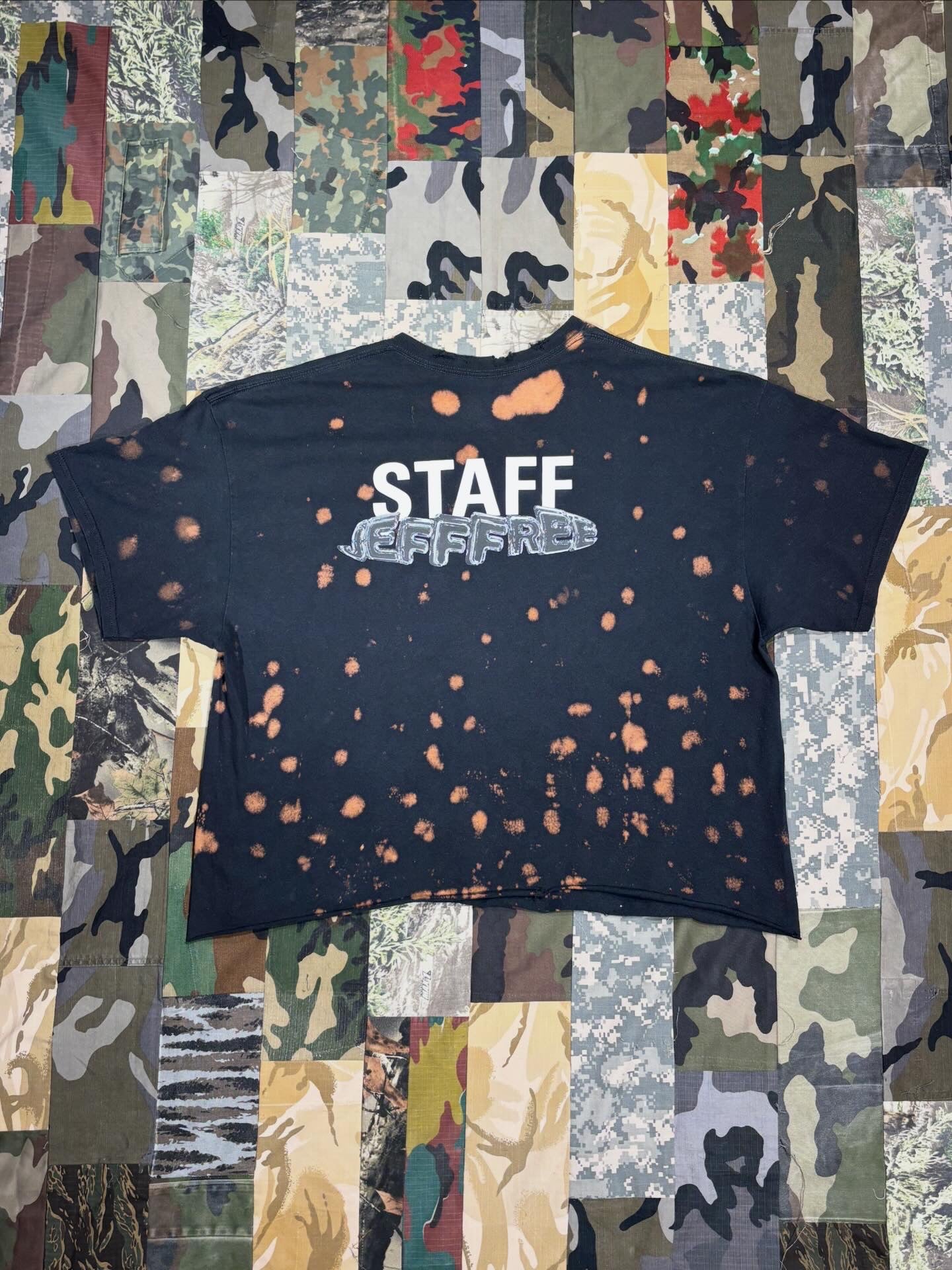 BLEACHED STAFF TEE